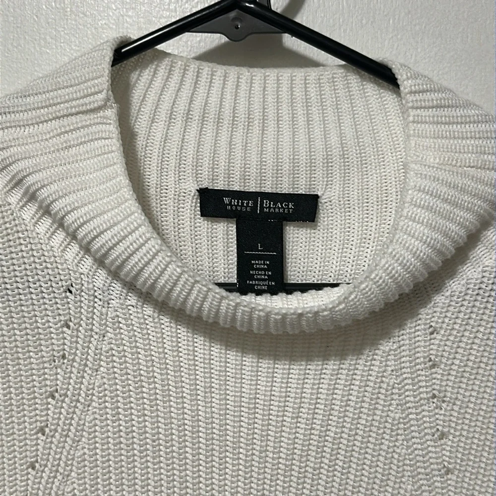 White House Black Market Sleeveless Knit Top size Large - Picture 2 of 5